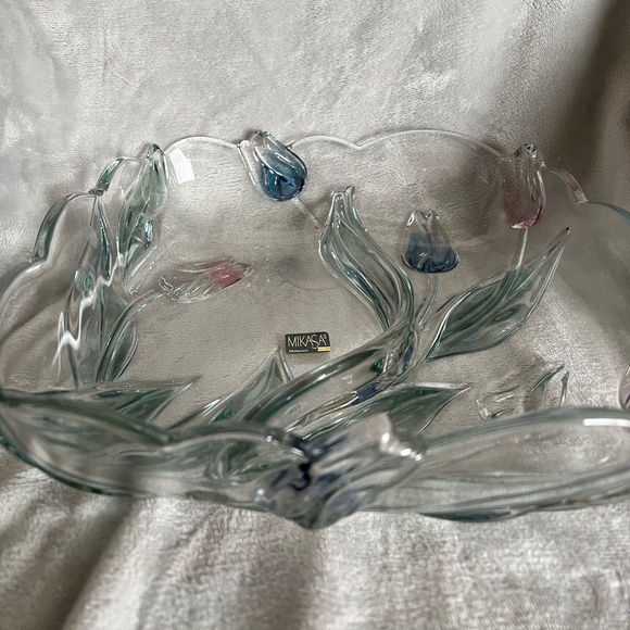 Mikasa spring tulip etched crystal serving dish - Picture 3 of 5